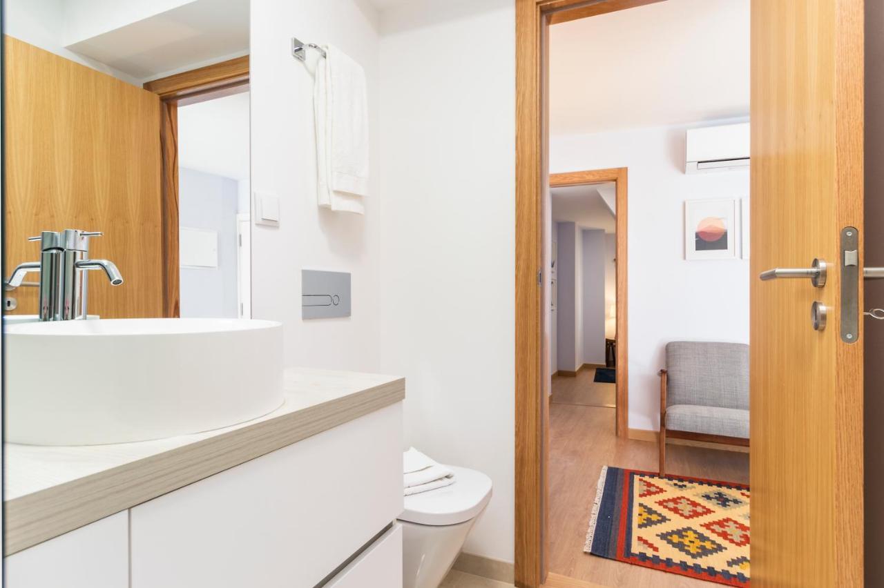 Perfect 1 Bed In Chiado With Aircon Διαμέρισμα Lisboa Εξωτερικό φωτογραφία